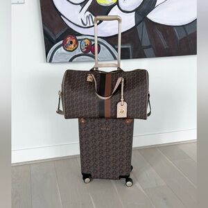 MICHAEL KORS TRAVEL LIMITED SET Empire Signature Logo Suitcase and Weekender